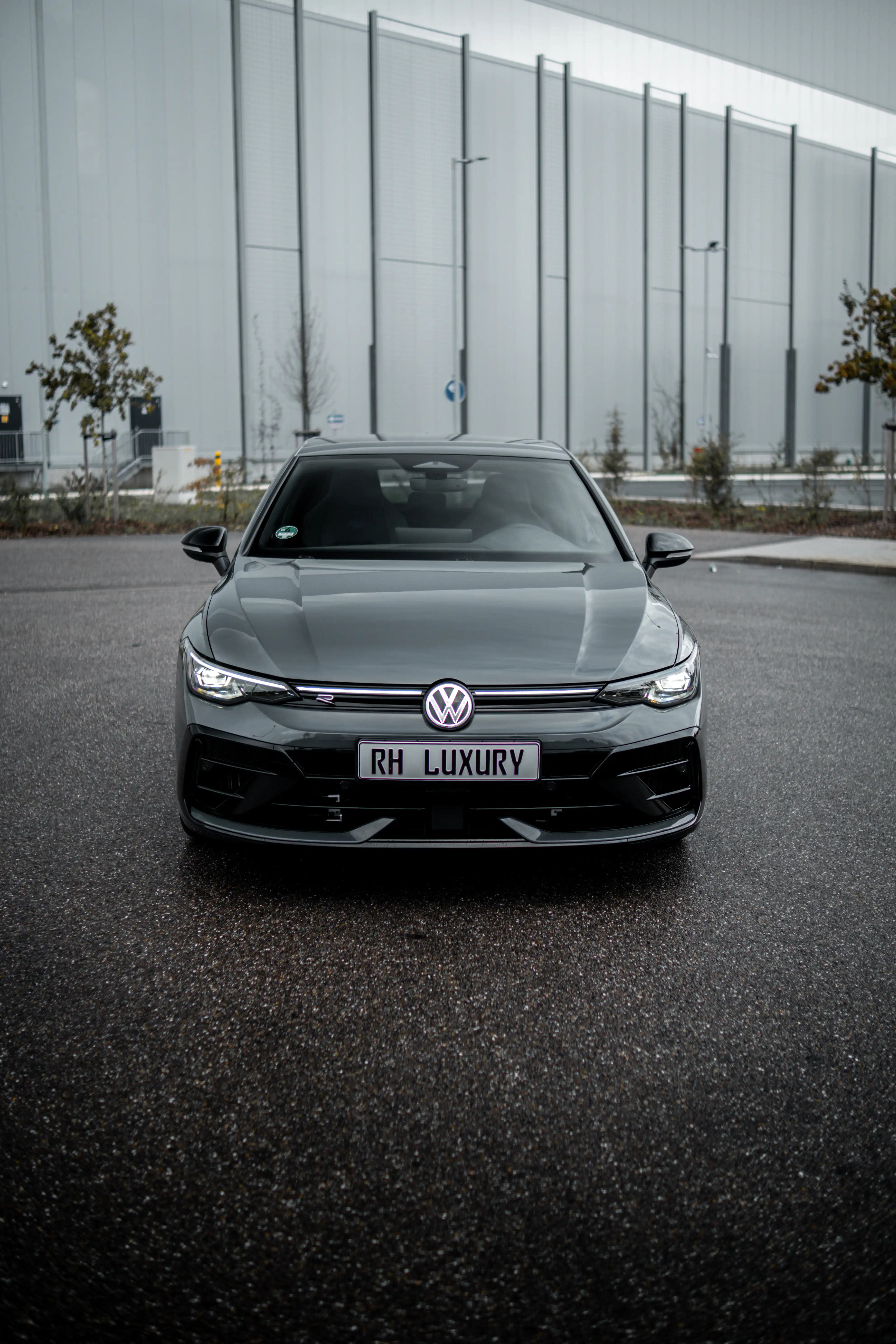 Golf R Black Edition bei RH Luxury Rent